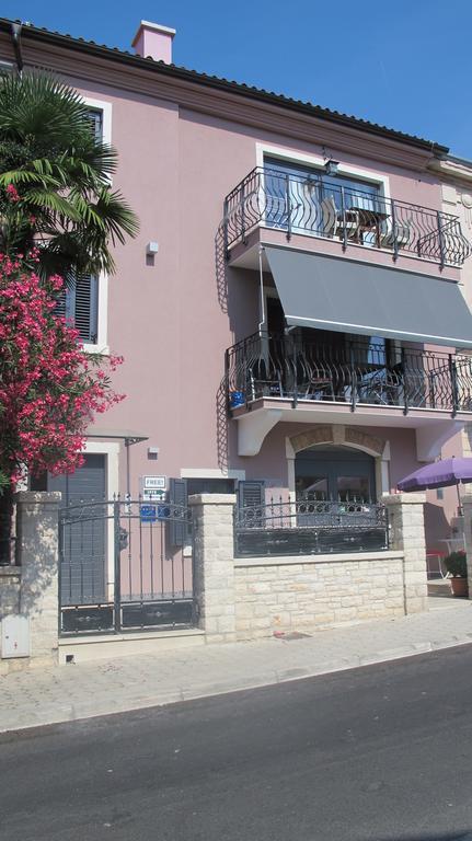 Kseni Accommodation Rovinj Extérieur photo