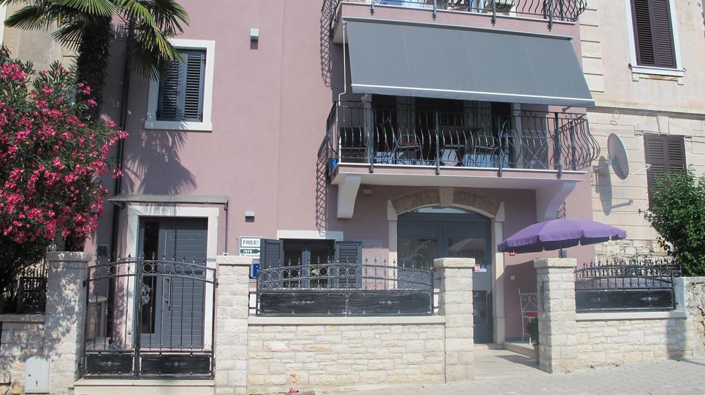 Kseni Accommodation Rovinj Extérieur photo