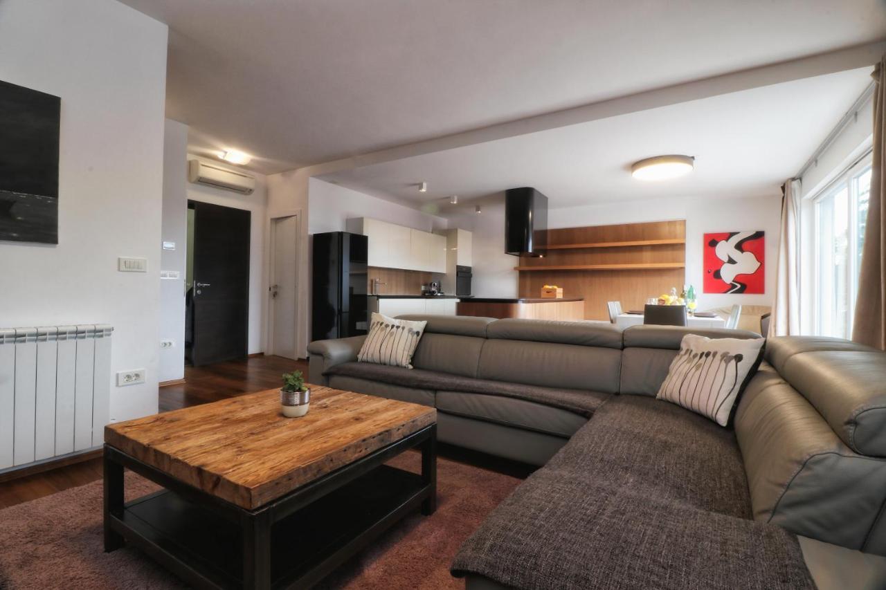 Kseni Accommodation Rovinj Extérieur photo